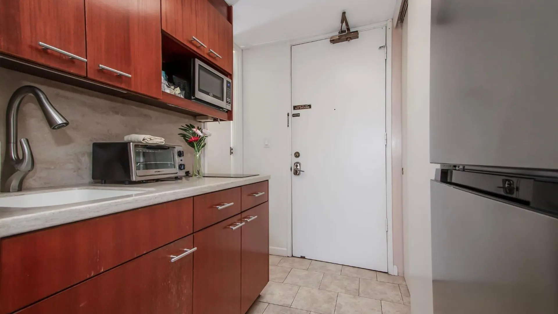 Penthouse Studio With Panoramic Ocean View Ic44 Honolulu 0*,